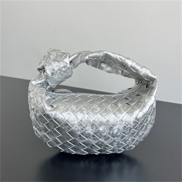 bottega veneta mini jodie bag #651876